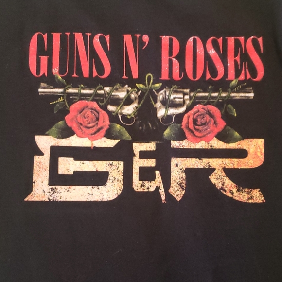 🔥 2006 Guns N' Roses band tee - Picture 2 of 4